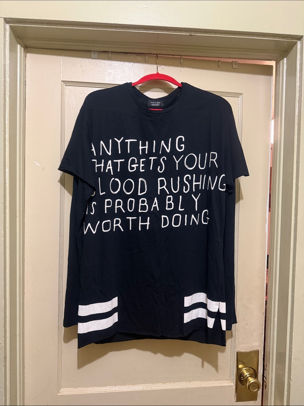 Zara Black Long-Sleeve Graphic T-Shirt